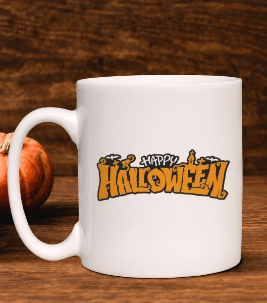 Kubek Happy Halloween na drewnianym tle