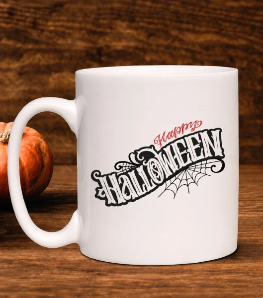 Kubek Happy Halloween na drewnianym tle