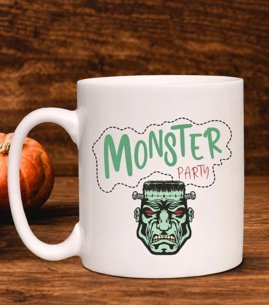 Kubek Halloween Monster Party na drewnianym tle