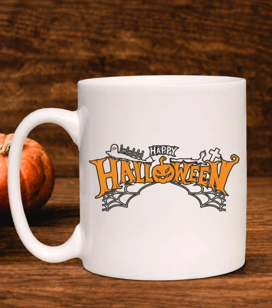 Kubek Happy Halloween na drewnianym tle