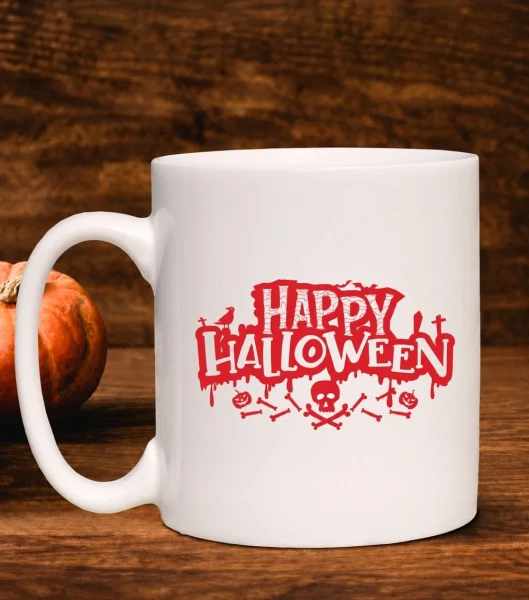 Kubek Happy Halloween na drewnianym tle