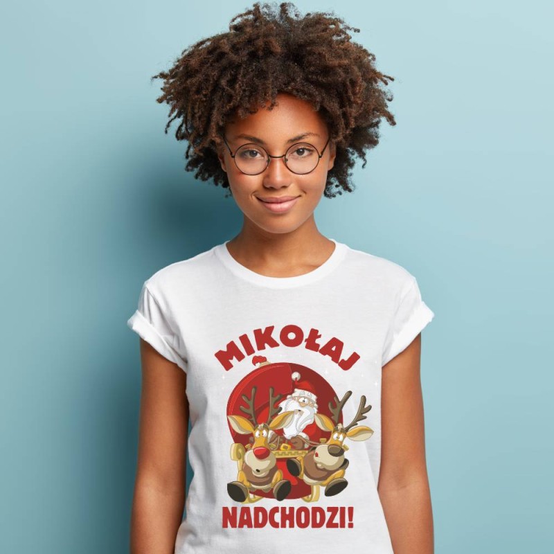 Koszulka Damska T-Shirt Świąteczna Mikołaj Nadchodzi