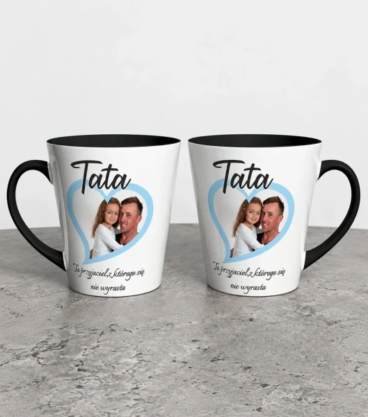 Kubek Latte Tata To Przyjaciel z Którego Się Nie Wyrasta – miniatura 1000 × 1134