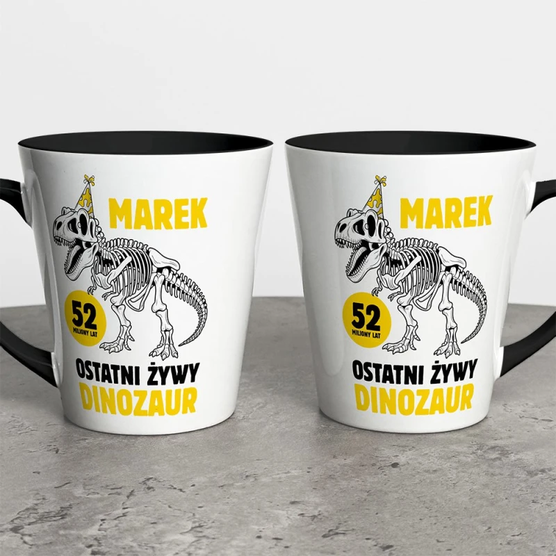 Czarny